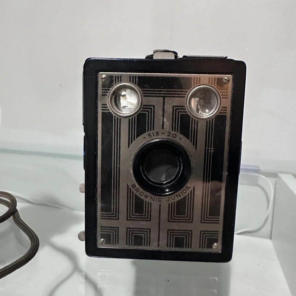 Selling this antique cameras